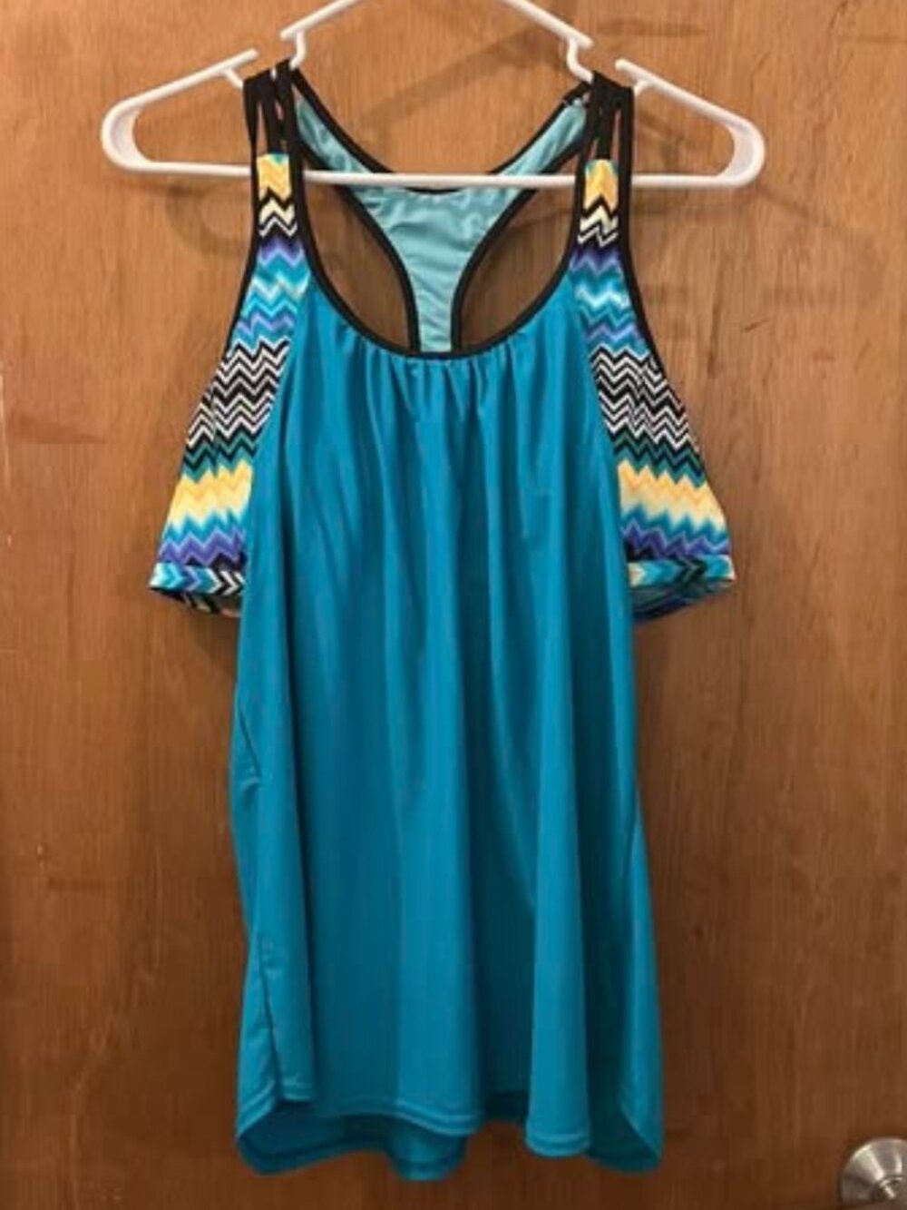 Size XL - Turquoise and Black Swim Top